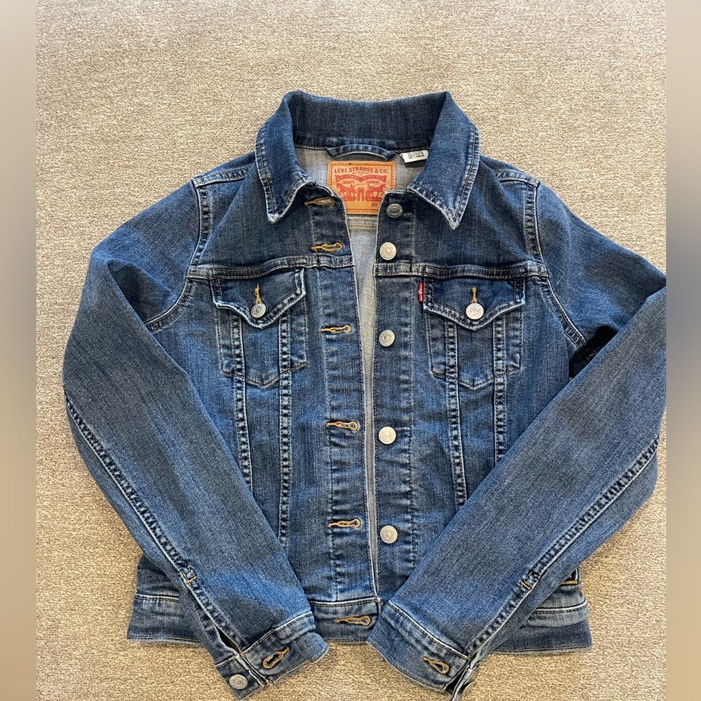 Women’s Levi’s Classic Blue Jean Jacket
